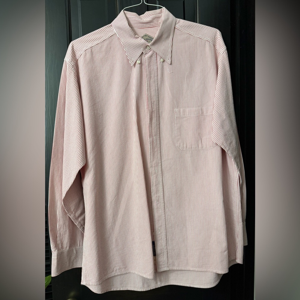 Bills Khakis Men's Red & White Pinstripe Button Down Seersucker Shirt Old Money